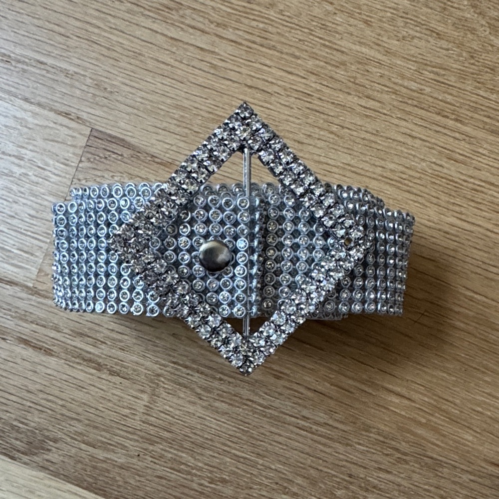Rhinestone silver belt adjustable lightweight